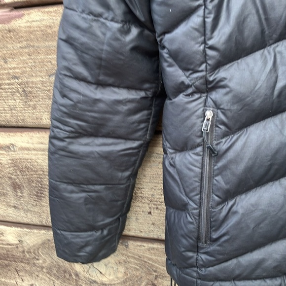 Patagonia Jacket - Picture 4 of 10